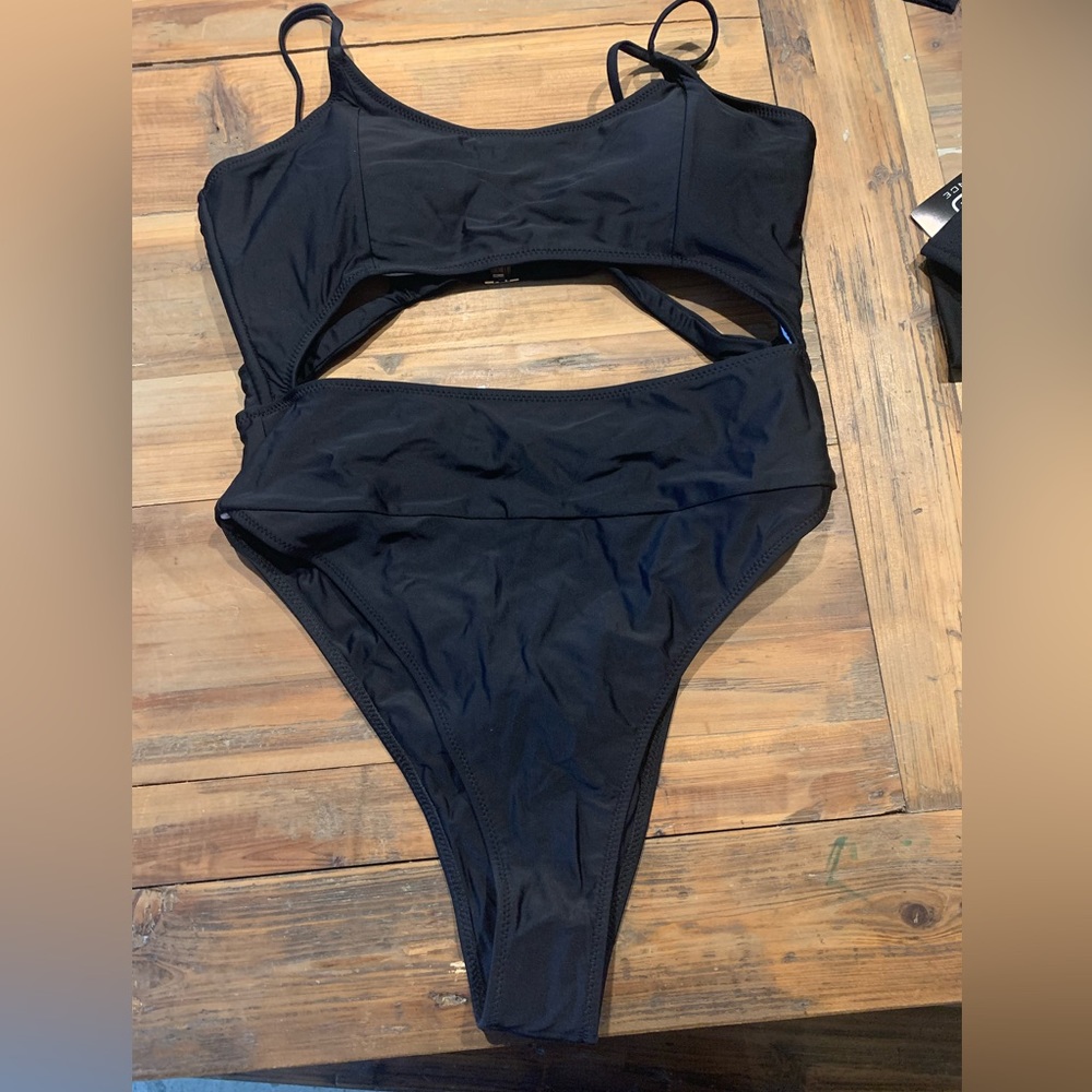 Cutout one piece bathing suit